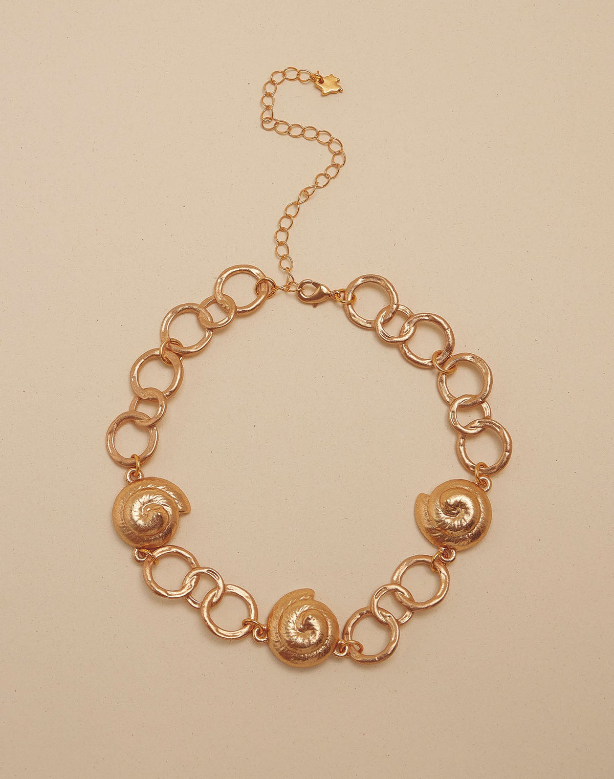 Set de Choker + Aretes Moluscos