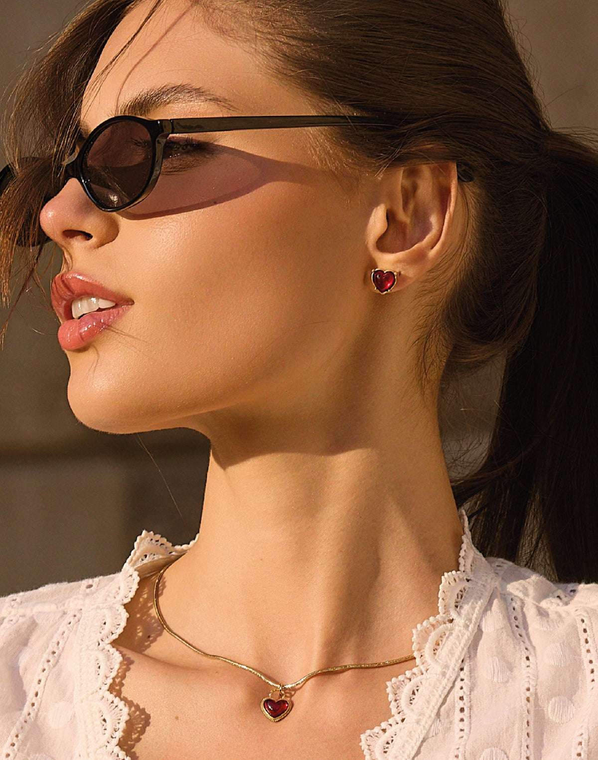 Aretes Carmesí