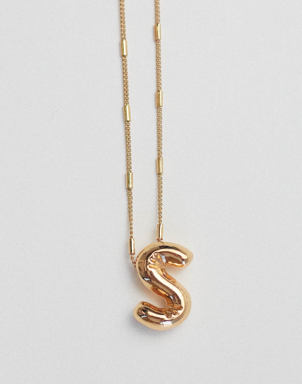 Collar de Letras Bubble