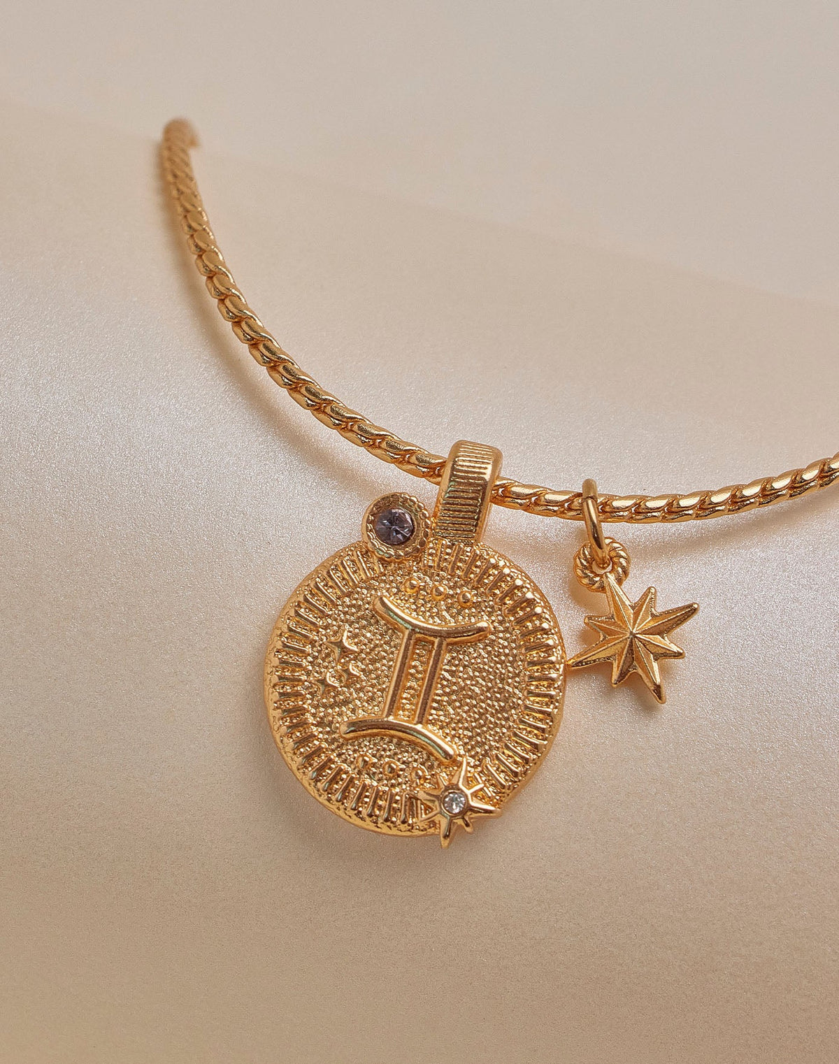 Collares Zodiac