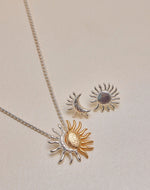 Set Collar + Aretes Sol y Luna