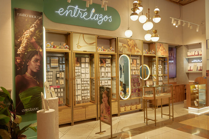 Tienda Entrelazos Centro Comercial El Tesoro