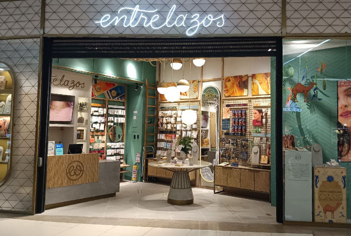 Tienda Entrelazos Centro Comercial Parque Caracolí